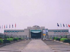 -韩国战争纪念馆