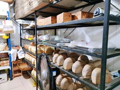 -秀云俄罗斯列巴屋(军星小区店)