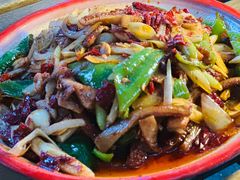 -柴窝堡22号辣子鸡·传承新疆菜