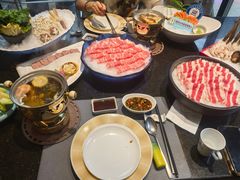 -海鲨湾海鲜会馆(百家湖1912店)