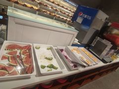 -言玖鲜火锅串串披萨自助(益田假日店)