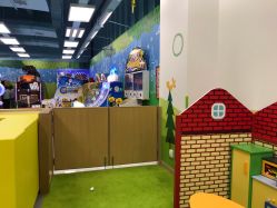 -莫莉幻想儿童乐园(郑州丹尼斯三天地店)