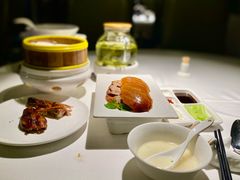 -贝勒爷·酥不腻烤鸭