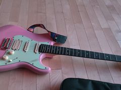 -旅程琴行吉他培训·吉他专卖