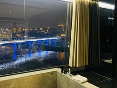 -Yolo私汤温泉设计师酒店(重庆南滨路店)