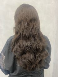 -洛施奇烫发染发沙龙