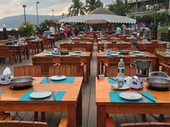 露天位-渔家火锅·海鲜自助餐·演艺(亚龙湾天域酒店)