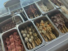 -万记麻辣烫国展总店