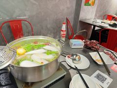 -金龙大四喜牛肉火锅