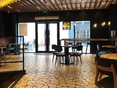 -必胜客(百联又一城店)