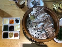 蒙料一八手把肉-蒙料·手把肉(望京店)