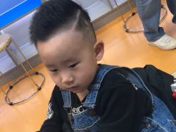 点击看大图 -小呀嘛小儿郎儿童美发(翠园店)