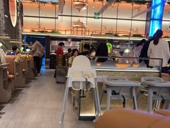 大堂-西塔老太太泥炉烤肉(温州首店万象城黑金店)