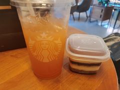 -星巴克臻选(南京艾尚天地店)