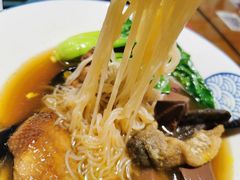 云南米线-無牌小范·香港明星美食