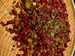 -万重锦·人文川菜馆(骡马市店)