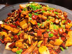 -龙少爷碳火干锅(环球中心店)