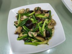 -双月饭店·20年老字号(新村店)