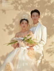 点击看大图 -至臻微拉婚纱摄影