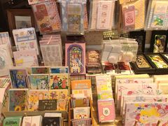 -恋物百货商店(华侨城店)