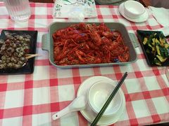 -一只虾·小龙虾·烧烤·肉蟹煲(同泰时代广场店)