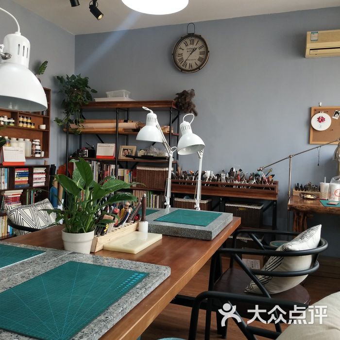 汐迟工坊手工皮具体验店