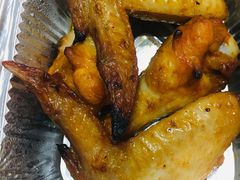 新奥尔良风味鸡翅-必胜客(群力王府井店)
