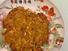 蟹黄煎鱼翅-壹零贰小馆(桂城石啃店)