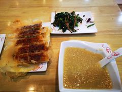 猪肉白菜锅贴-嘉和一品粥(魏公村店)