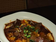 -肆海小川菜酒馆Wine Bistro (青年路店)