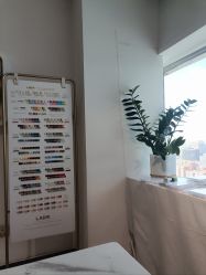 -丽心自助美甲美睫