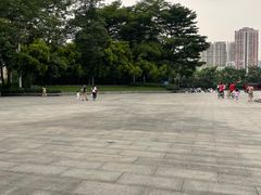 -英雄广场