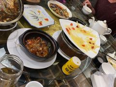-临街徽菜馆·正宗黄山味