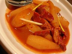 白玉牛肋煲-海派悦庭·海胆烧麦·新融合菜(凯德广场店)