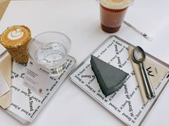 -M Stand(BFC外滩金融中心店)