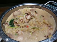酸菜海鲜汤-赶海海鲜