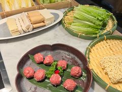 -尚尚仙·酸汤猪手·猪肚鸡火锅(华联万柳购物中心店)