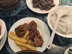 -桥香园云南过桥米线(金马碧鸡店)