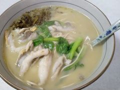 -明呈黄鱼面馆(斜土路店)
