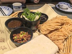 -大张烙馍村·美食地标(泉山店)
