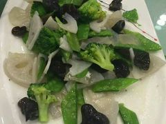 -源东食府(鹿海园小区店)