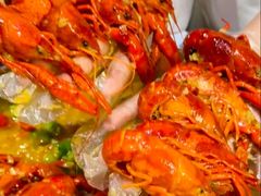 -何师烧烤Pro ·江湖川菜·小龙虾·精酿(太古里旗舰店)
