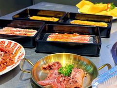 -哈哈碳都·牛肋条无限自助烤肉(台江万达店)