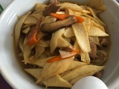 -爱的果实月嫂育婴师(世纪东方店)