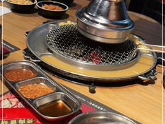 -青瓦炭韩潮烤肉(花园道店)