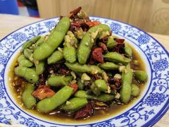 绝味毛豆-江城燕子大排档(江汉路步行街店)