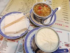 -广信牛奶甜品世家(台东店)