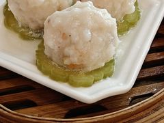 白雪花枝虾球-太子园林酒家