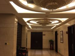 -鲁班小馆(政四街店)