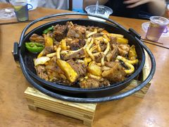 羊肉炕锅-夏都地标马一刀烤肉美食城